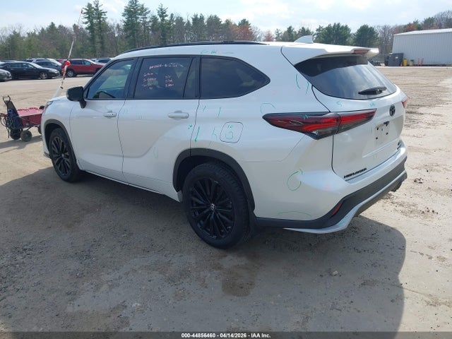 Toyota Highlander Xse 2024 5TDKDRBH1RS560981 Image 3