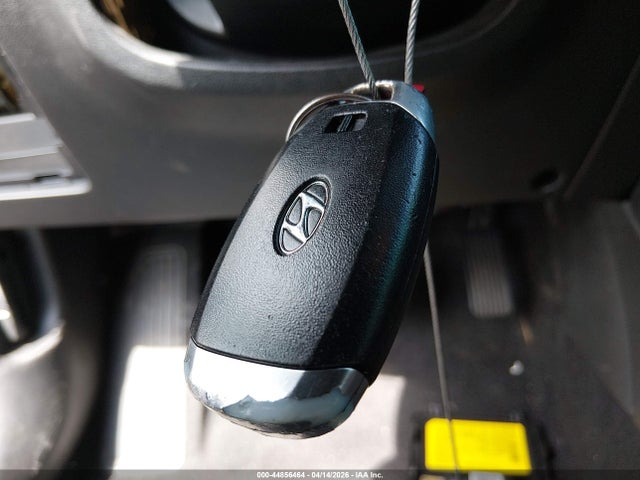 44856464 :رقم المزاد ، KM8K62AB3NU791056 vin ، 2022 Hyundai Kona Sel مزاد بيع