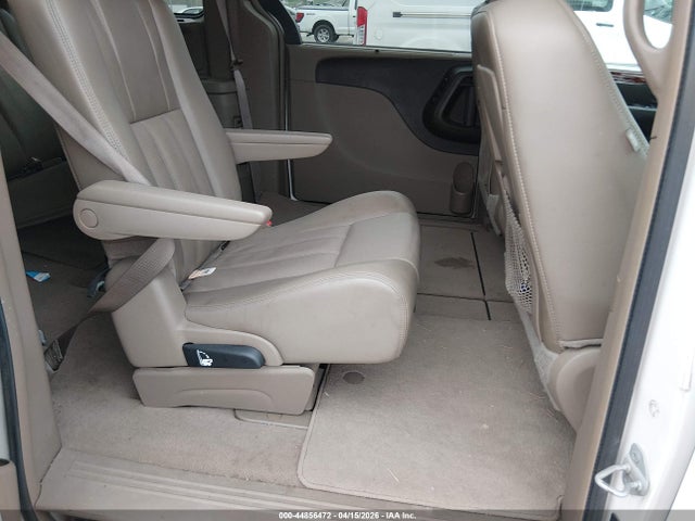 44856472 :رقم المزاد ، 2C4RC1CG6DR715230 vin ، 2013 Chrysler Town & Country Touring-l مزاد بيع