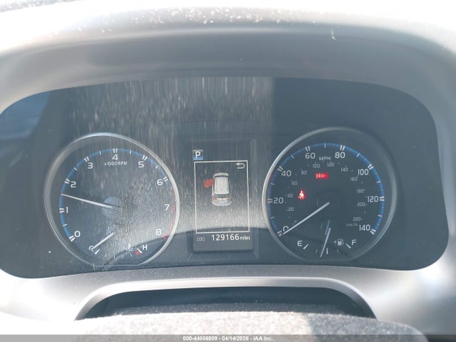 JTMZFREV8JJ204037 Toyota RAV4 LE