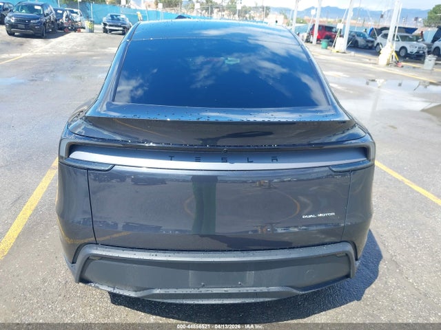 Продажа на аукционе авто 2026 Tesla Model Y All-wheel Drive/long Range Launch Series/premium All-wheel Drive, vin: 7SAYGDEE6TF571317, номер лота: 44856521