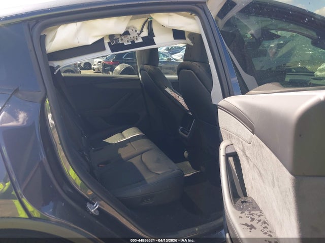 Продажа на аукционе авто 2026 Tesla Model Y All-wheel Drive/long Range Launch Series/premium All-wheel Drive, vin: 7SAYGDEE6TF571317, номер лота: 44856521