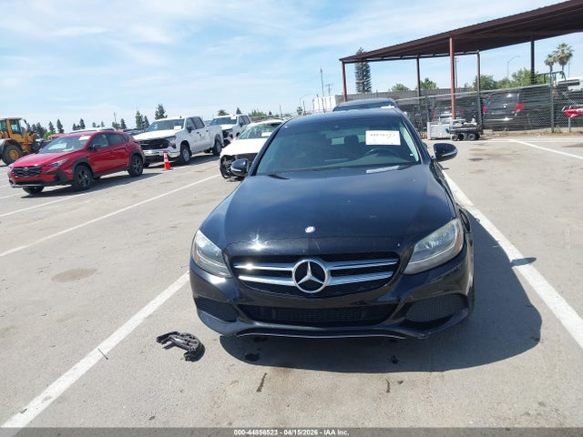 55SWF4JB4FU071470 Mercedes-Benz C 300