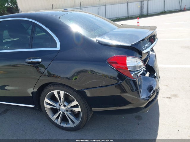 55SWF4JB4FU071470 Mercedes-Benz C 300
