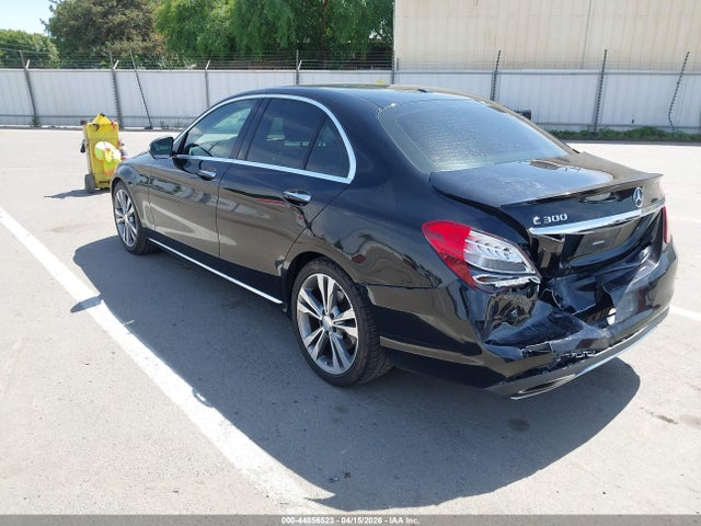 55SWF4JB4FU071470 Mercedes-Benz C 300