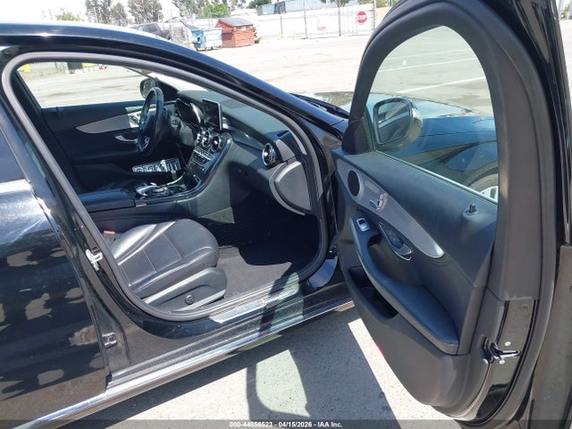 55SWF4JB4FU071470 Mercedes-Benz C 300