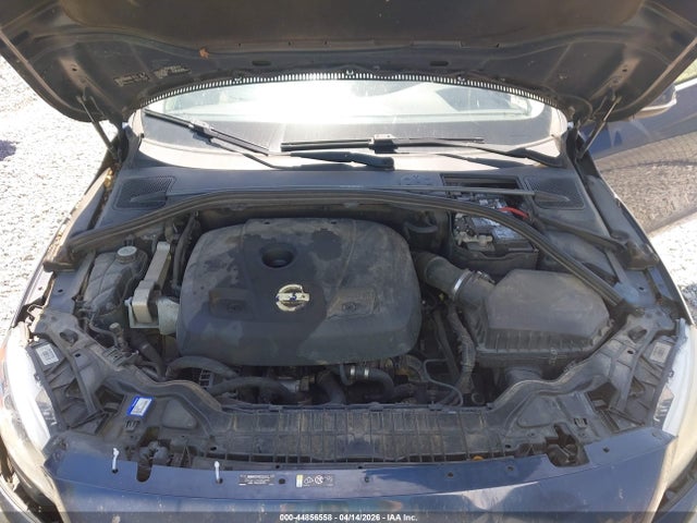 Volvo S60 T5 Premier 2015 YV140MFK7F1344312 Image 10