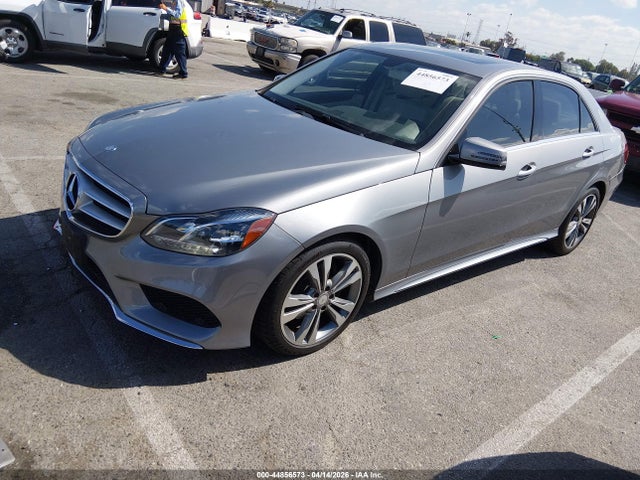 Mercedes-Benz E 350 2015 WDDHF5KB8FB111024 Image 2