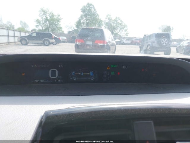 2016 Toyota Prius Two მანქანა იყიდება აუქციონზე, vin: JTDKBRFUXG3008584, აუქციონის ნომერი: 44856575