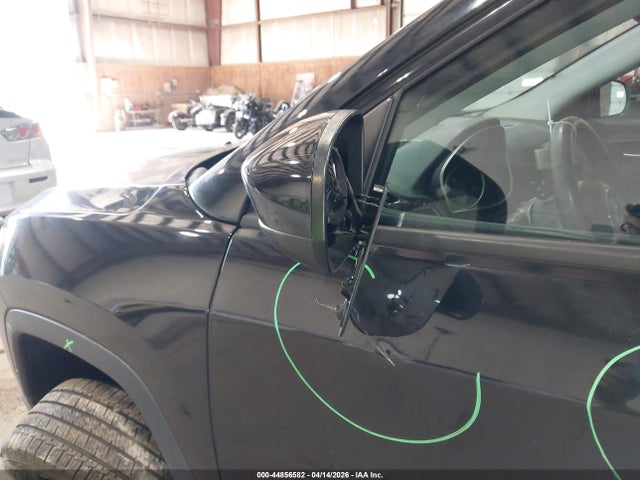 Продажа на аукционе авто 2019 Jeep Compass Altitude 4x4, vin: 3C4NJDBB1KT744124, номер лота: 44856582