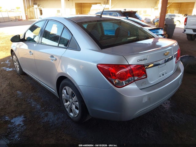 1G1PA5SG2E7452431 Chevrolet Cruze Ls Auto