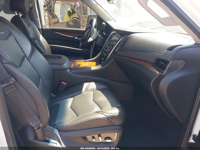 2018 Cadillac Escalade Luxury მანქანა იყიდება აუქციონზე, vin: 1GYS4BKJ4JR294458, აუქციონის ნომერი: 44856594