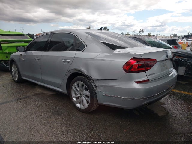 Продаж на аукціоні авто 2018 Volkswagen Passat 2.0t Se, vin: 1VWBA7A36JC013047, номер лоту: 44856598