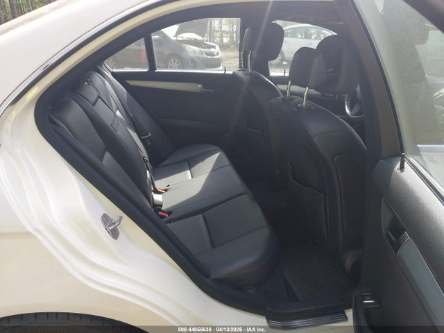 44856638 :رقم المزاد ، WDDGF5EB7BA508814 vin ، 2011 Mercedes-benz C 300 Luxury/sport مزاد بيع