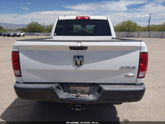 1C6RR7KGXHS544240 RAM 1500 Tradesman 4x4 5&#039;7 Box