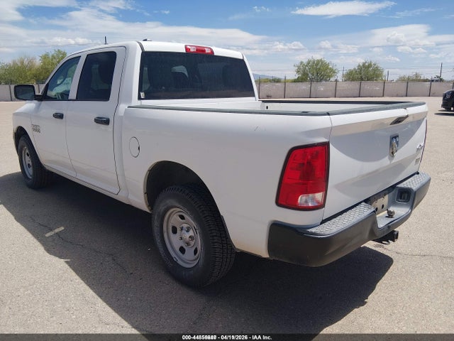 2017 RAM 1500 1C6RR7KGXHS544240 Photo 2