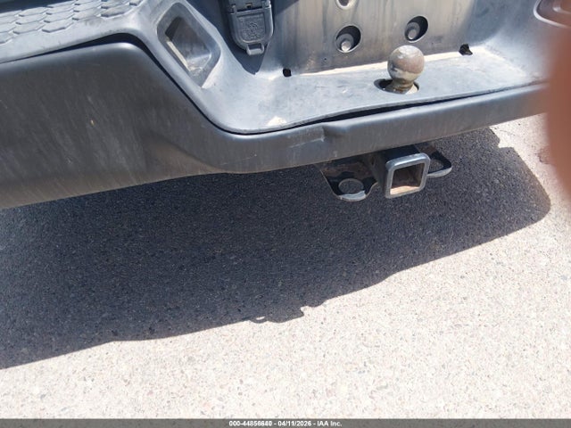 2017 RAM 1500 1C6RR7KGXHS544240 Photo 5