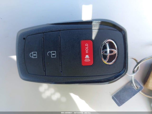 2026 Toyota 4runner Sr5 მანქანა იყიდება აუქციონზე, vin: JTEVA5AR3T5009727, აუქციონის ნომერი: 44856641