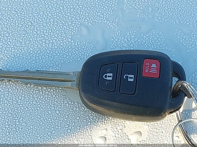 5TFDY5F17KX811733 Toyota Tundra Sr5 5.7l V8