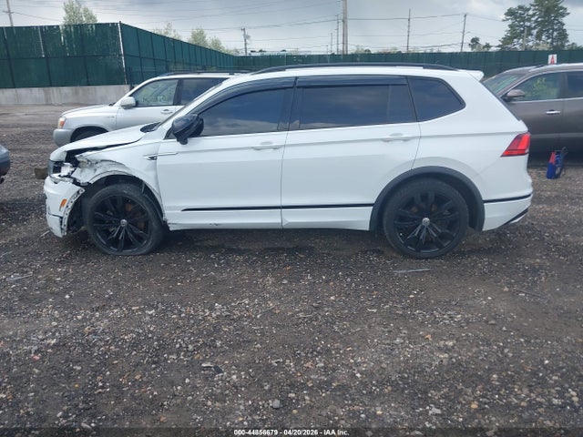 Продаж на аукціоні авто 2021 Volkswagen Tiguan 2.0t Se/2.0t Se R-line Black/2.0t Sel, vin: 3VV2B7AX4MM012101, номер лоту: 44856679
