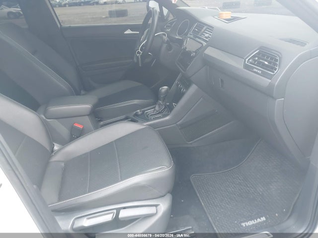 Продаж на аукціоні авто 2021 Volkswagen Tiguan 2.0t Se/2.0t Se R-line Black/2.0t Sel, vin: 3VV2B7AX4MM012101, номер лоту: 44856679