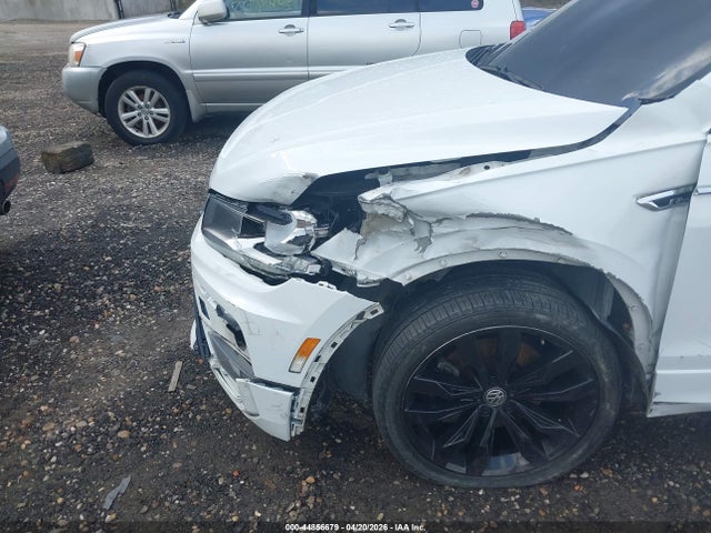 Продаж на аукціоні авто 2021 Volkswagen Tiguan 2.0t Se/2.0t Se R-line Black/2.0t Sel, vin: 3VV2B7AX4MM012101, номер лоту: 44856679