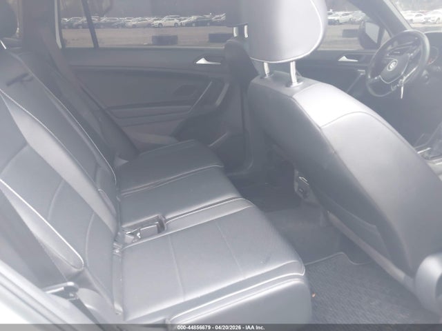 Продаж на аукціоні авто 2021 Volkswagen Tiguan 2.0t Se/2.0t Se R-line Black/2.0t Sel, vin: 3VV2B7AX4MM012101, номер лоту: 44856679