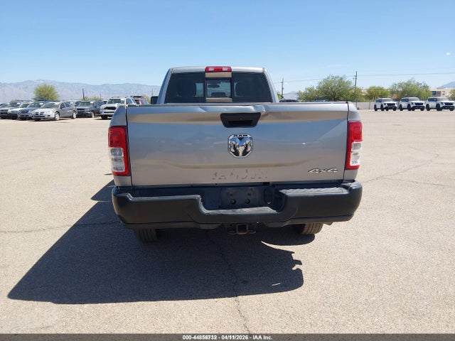 3C6UR5HJ1KG684466 RAM 2500 Tradesman 4x4 8&#039; Box