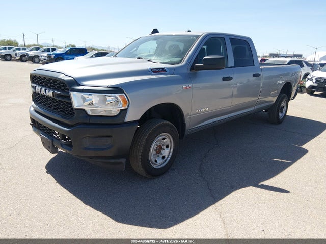 3C6UR5HJ1KG684466 RAM 2500 Tradesman 4x4 8&#039; Box