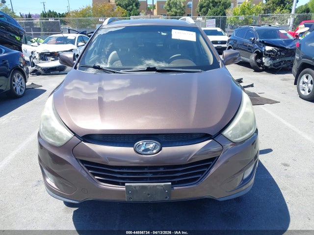 Hyundai TUCSON SE 2014 KM8JU3AG8EU875537 Image 11