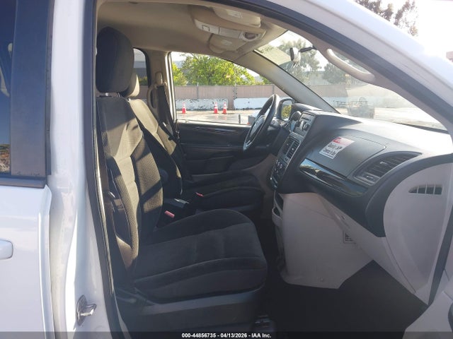Auction sale of the 2017 Dodge Grand Caravan Se, vin: 2C4RDGBG9HR828614, lot number: 44856735