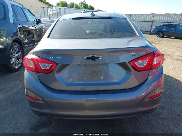 1G1BE5SM5J7220758 Chevrolet Cruze Lt Auto
