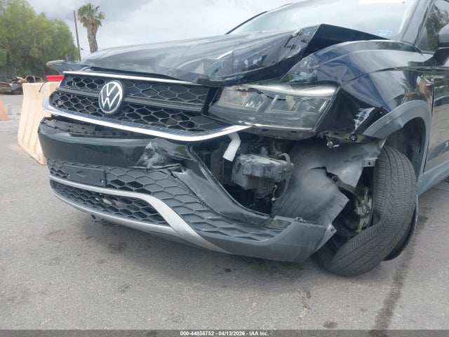 Продажа на аукционе авто 2022 Volkswagen Taos 1.5t S, vin: 3VVCX7B20NM000540, номер лота: 44856752
