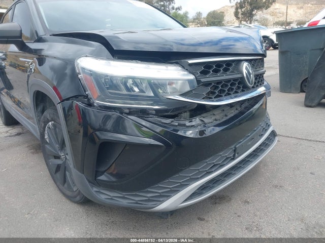 Продажа на аукционе авто 2022 Volkswagen Taos 1.5t S, vin: 3VVCX7B20NM000540, номер лота: 44856752