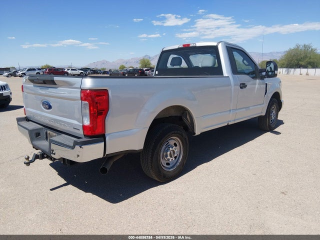 Ford F-250 Xl 2018 1FTBF2A67JEC69929 Image 4