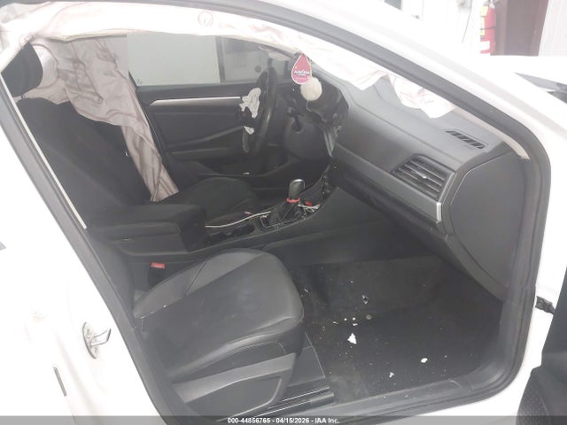 3VWCB7BU7KM237856 Volkswagen Jetta 1.4t R-line/1.4t S/1.4t Se
