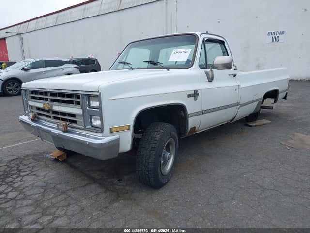 44856783 :رقم المزاد ، 1GCEK14H4FF385770 vin ، 1985 Chevrolet K10 مزاد بيع