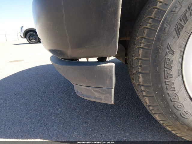 2017 CHEVROLET SILVERADO 1500 1GCVKNEH2HZ311223 Photo 5