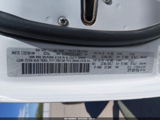 2016 RAM 1500 1C6RR7FG2GS356272 Photo 8