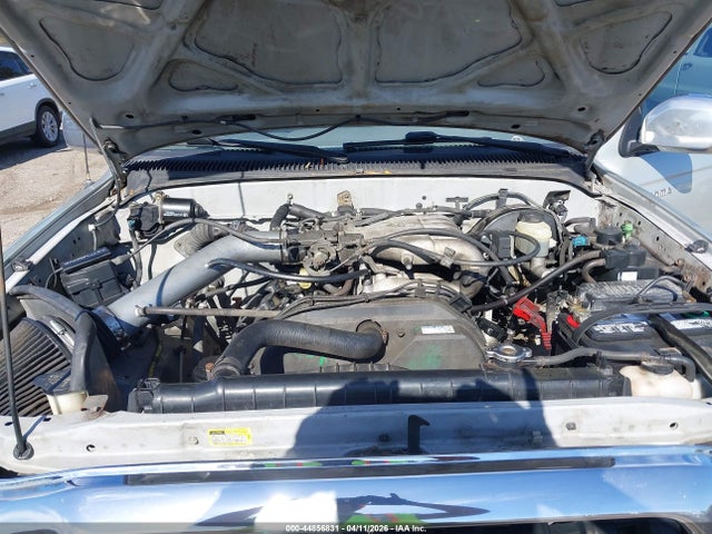 2001 TOYOTA TACOMA 5TEGN92N51Z814756 Photo 9