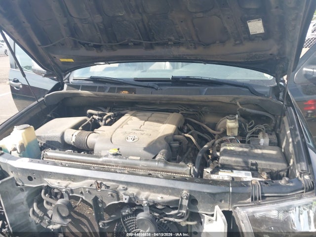 2011 TOYOTA SEQUOIA 5TDJY5G19BS039971 Photo 9