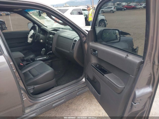 Продажа на аукционе авто 2010 Ford Escape Limited, vin: 1FMCU9EG7AKD06710, номер лота: 44856897