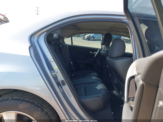 44856906 :رقم المزاد ، JH4CU2F62BC014877 vin ، 2011 Acura Tsx 2.4 مزاد بيع