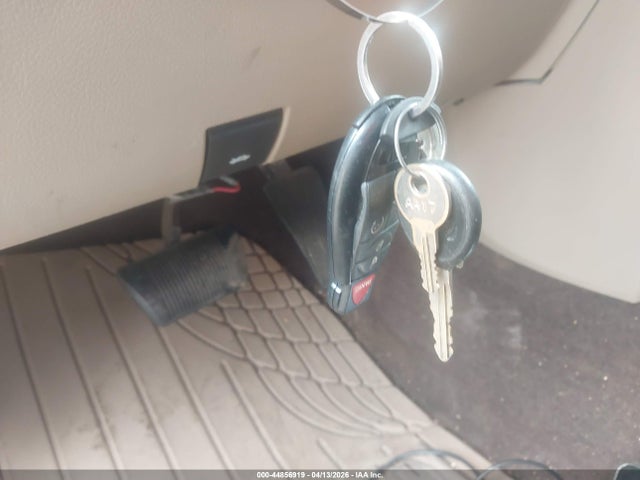 2010 DODGE RAM 1500 1D7RV1CT9AS129435 Photo 10