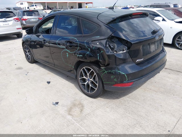 Ford FOCUS SEL 2017 1FADP3M26HL269842 Image 3