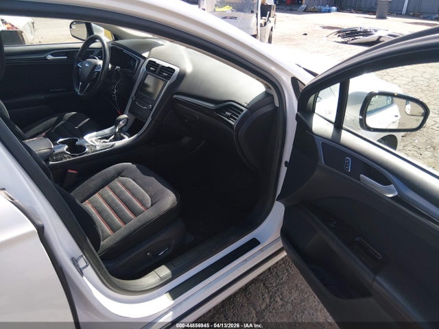 44856945 :رقم المزاد ، 3FA6P0H93FR115263 vin ، 2015 Ford Fusion Se مزاد بيع