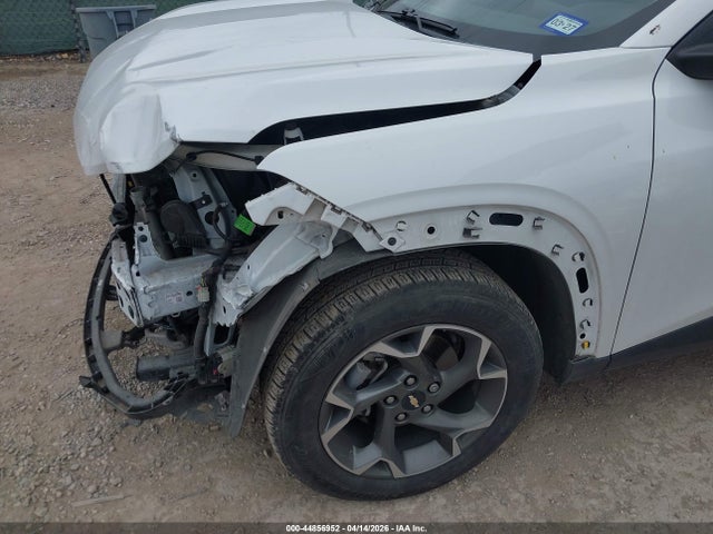 KL77LHE2XRC002569 Chevrolet Trax Fwd Lt