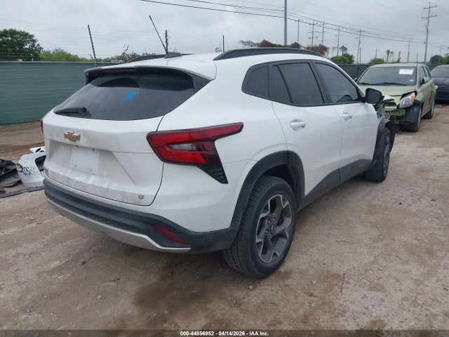 KL77LHE2XRC002569 Chevrolet Trax Fwd Lt