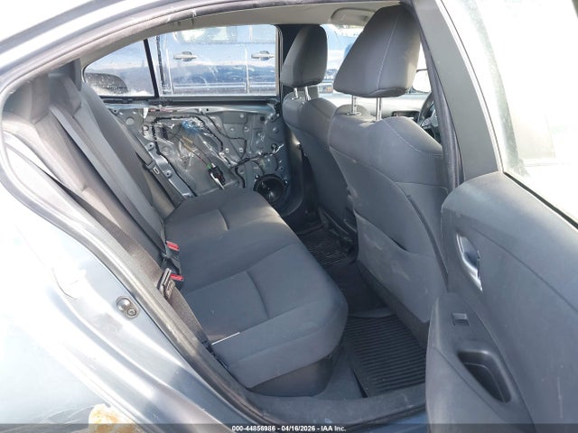 JTDEBRBE5LJ011930 Toyota Corolla Hybrid Le