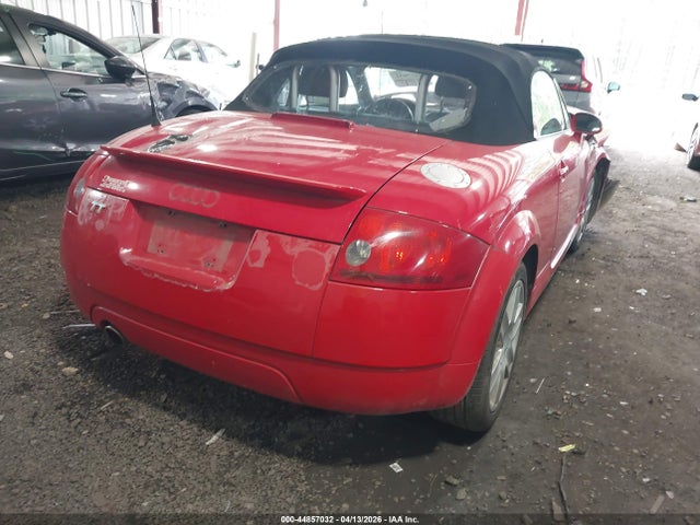 44857032 :رقم المزاد ، TRUTC28NX51007674 vin ، 2005 Audi Tt 1.8l مزاد بيع